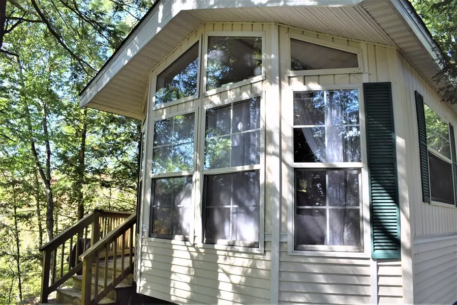 37 Annaloro Boulevard, Danville, NH 03819