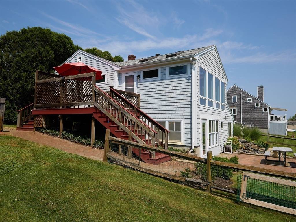Tiverton, RI 02878,940 Seapowet Avenue
