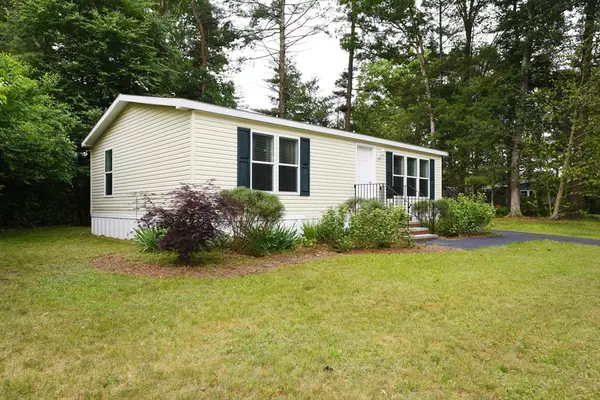 West Bridgewater, MA 02379,13 Friendship Drive