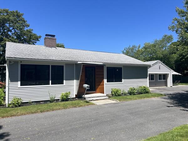 Falmouth, MA 02540,300 Walker St