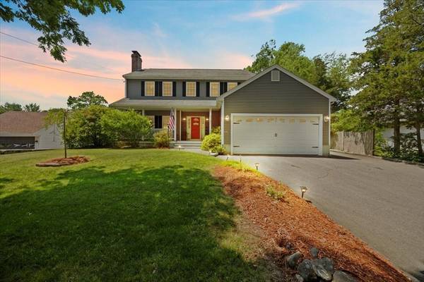 24 Oak St, Norton, MA 02766