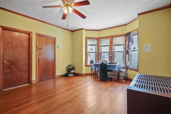 Fall River, MA 02720,119 Robeson St