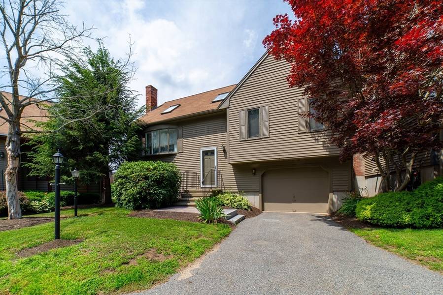 76 Copperwood #76, Stoughton, MA 02072