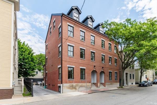 133 Spring St, Cambridge, MA 02141