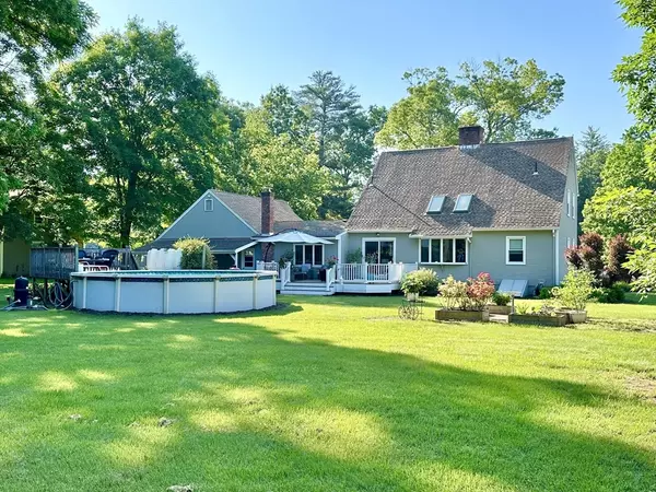 Southampton, MA 01073,169 Pomeroy Meadow Rd