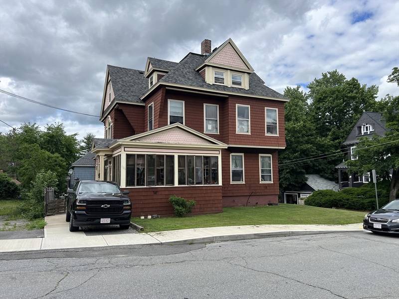 106 Ridge Ave, Athol, MA 01331