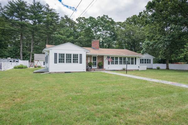 Greenfield, MA 01301,111 Burnham Road