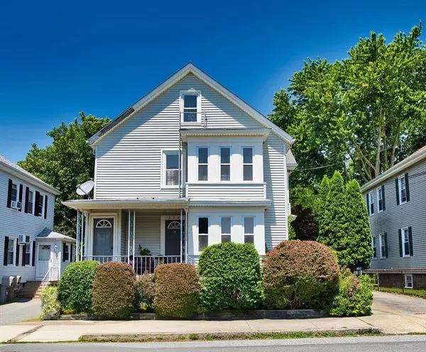 654 Woodman St, Fall River, MA 02724