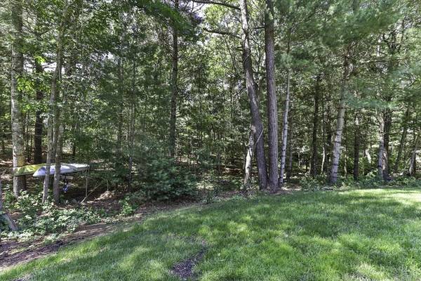 Bourne, MA 02559,17 Schooner Ln