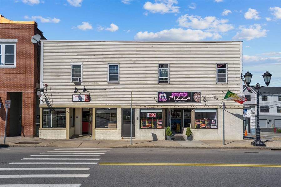 42-46 Main St, Plymouth, MA 02360