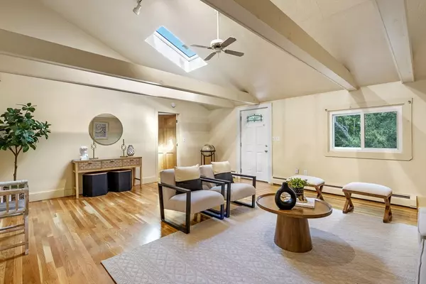 Swampscott, MA 01907,99 Windsor Avenue