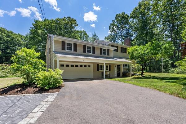 51 Three Ponds Road, Wayland, MA 01778