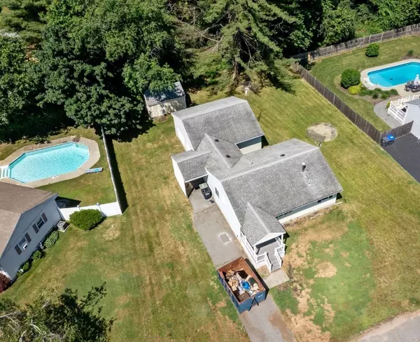 Northbridge, MA 01588,68 Laura Ln