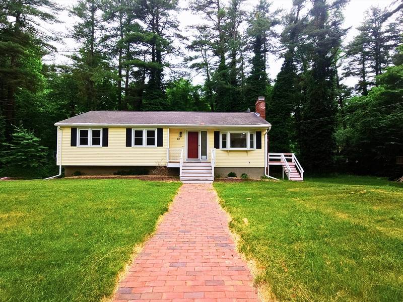 12 Evergreen Rd, Acton, MA 01720