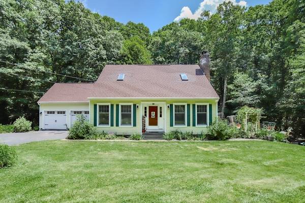 161 Stafford Rd, Holland, MA 01521