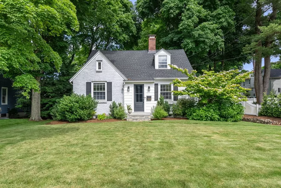 308 Webster St, Needham, MA 02494