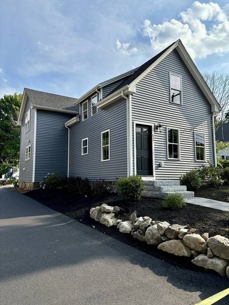 52 Lincoln Street, Easton, MA 02356