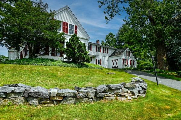 67 Old Sudbury Rd, Wayland, MA 01778