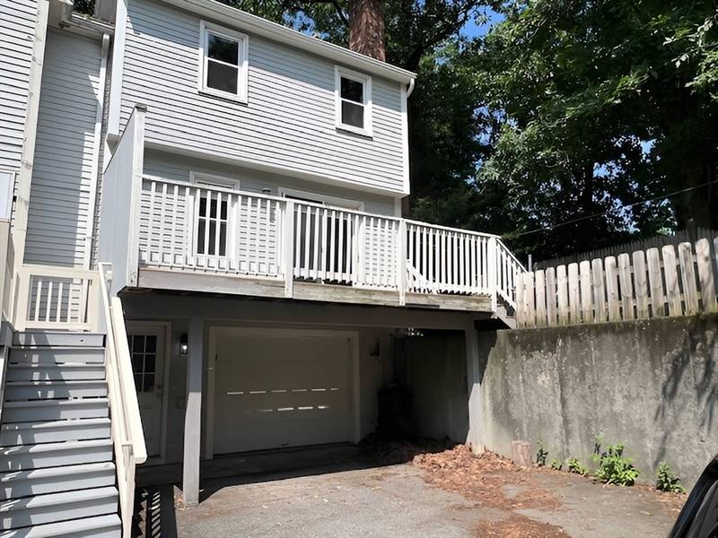 100 Central Ave #4, Ayer, MA 01432