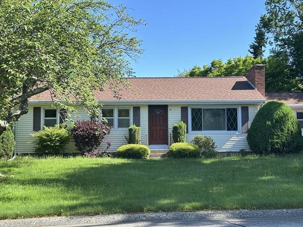 42 Tee Jay Drive, Seekonk, MA 02771