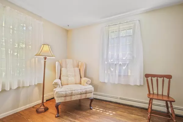 Andover, MA 01810,184 High Plain Rd