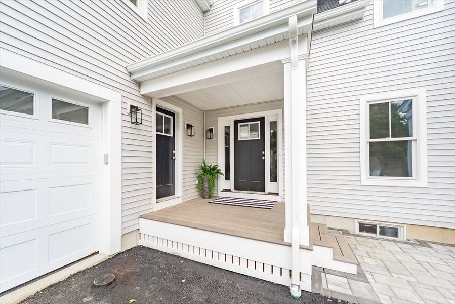 19 Western Ave #C, Natick, MA 01760