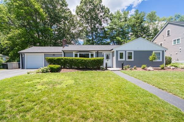 19 Greenleaf Rd, Natick, MA 01760