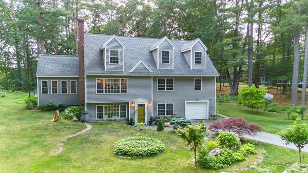 39 Gould Road, Andover, MA 01810