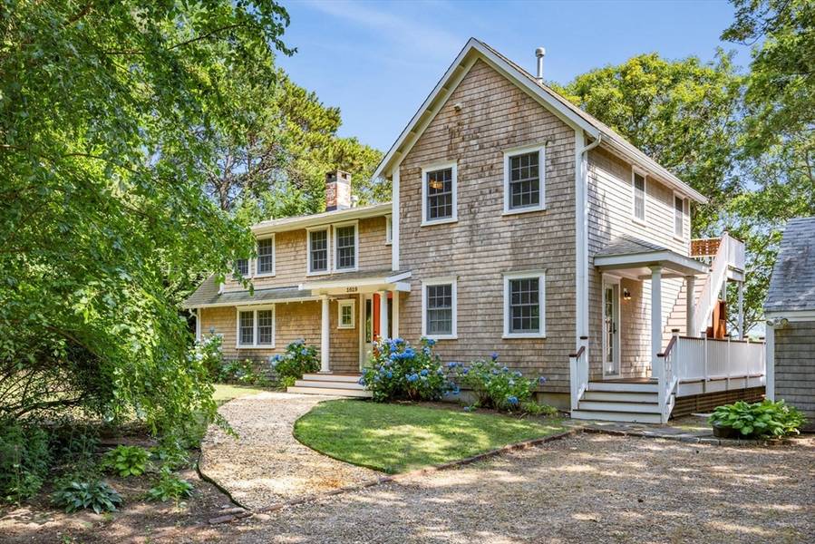 1619 Route 6, Wellfleet, MA 02667