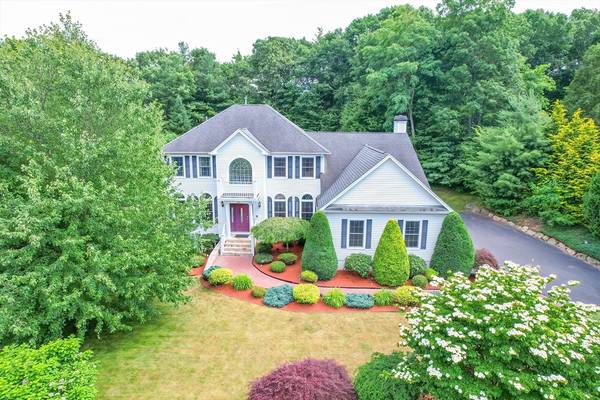 15 Sophia Lane, Smithfield, RI 02828