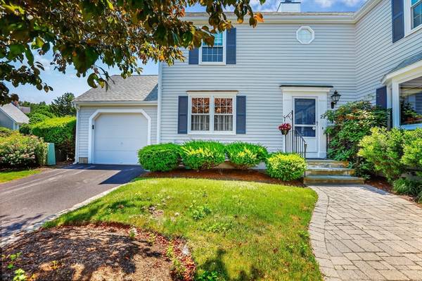 22 Fairway Cir #22, Natick, MA 01760