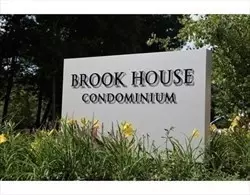 Brookline, MA 02445,77 Pond Ave #606