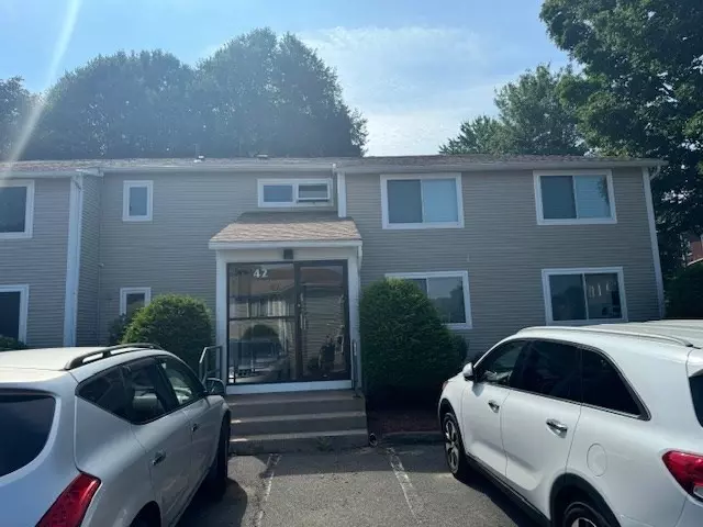 42 Saint Kolbe Dr #A, Holyoke, MA 01040