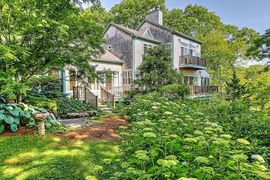 136 Cadmans Neck, Westport, MA 02790