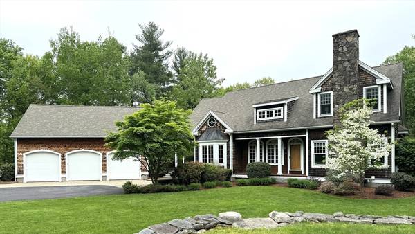 113 Rocky Rd, Northbridge, MA 01588