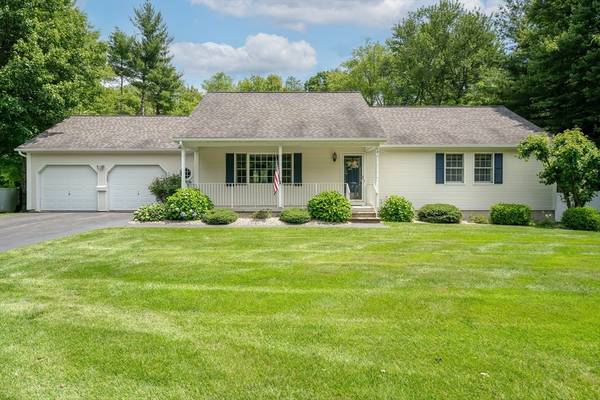 28 Hillside Meadows Drive, Southampton, MA 01073