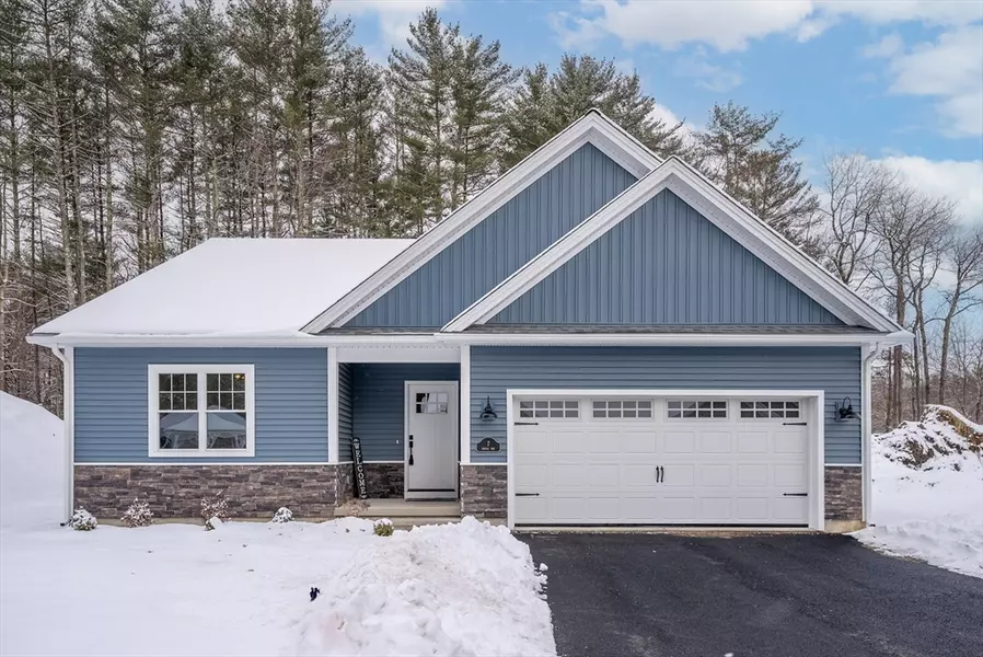 5 Nicols Way #5, Easthampton, MA 01027