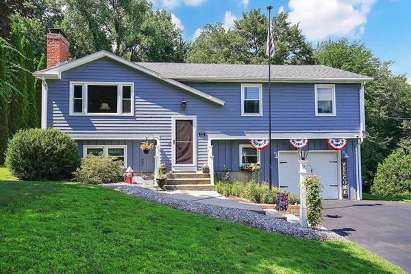 121 Beacon Hill Rd, West Springfield, MA 01089