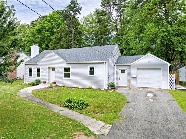 412 Island Pond Rd, Springfield, MA 01118