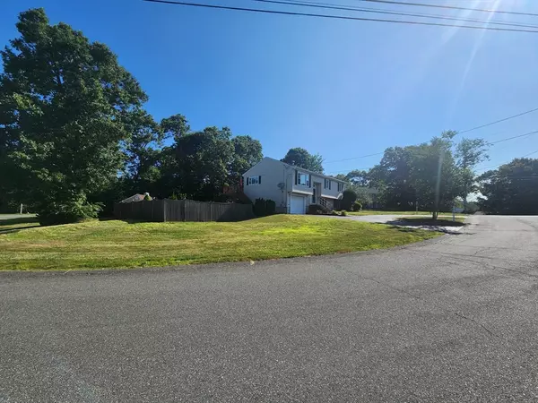 Whitman, MA 02382,3 Coholan Dr