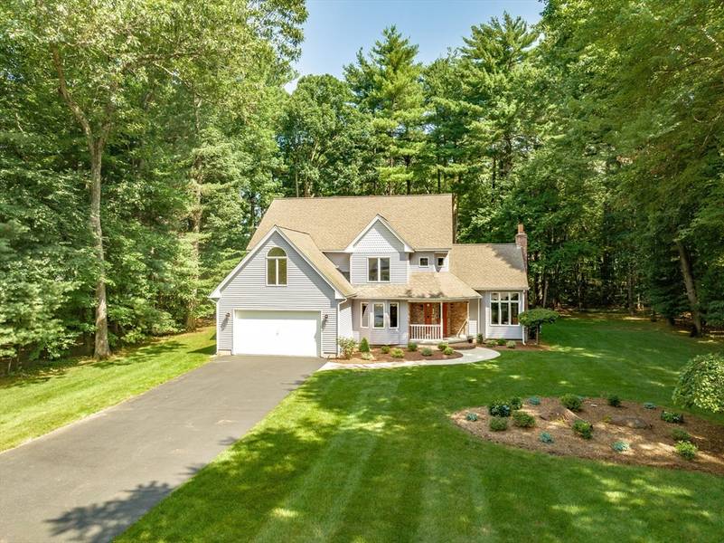 29 Briar Cliff Dr, Wilbraham, MA 01095