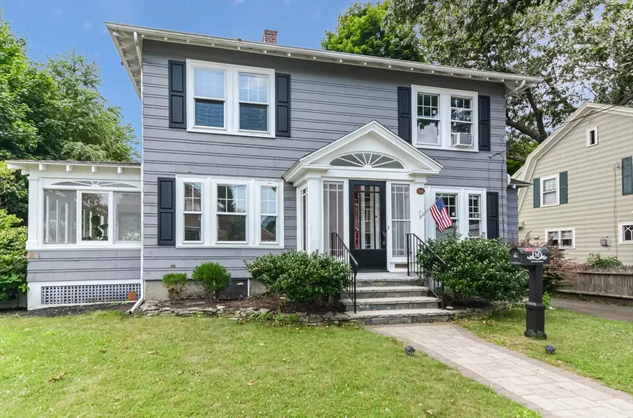 66 Lincoln St, Dedham, MA 02026