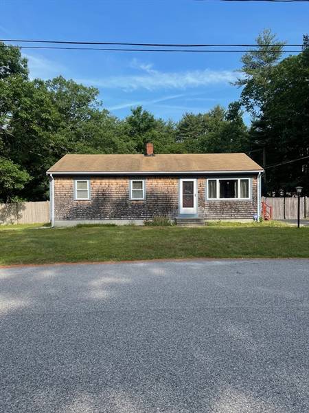 2 Helen St, Wareham, MA 02576