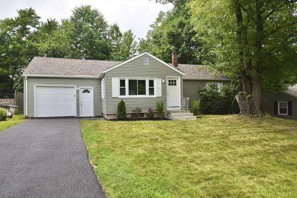 148 Knollwood St, Springfield, MA 01104