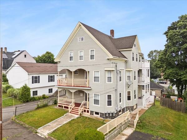 71 Ellis St, Brockton, MA 02301