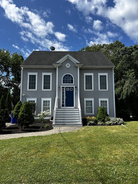 877 Langley St, Fall River, MA 02720