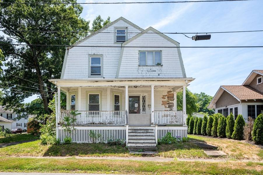 10 King Ter, Beverly, MA 01915