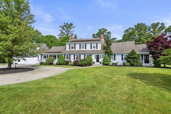 Duxbury, MA 02332,20 Tobey Garden St