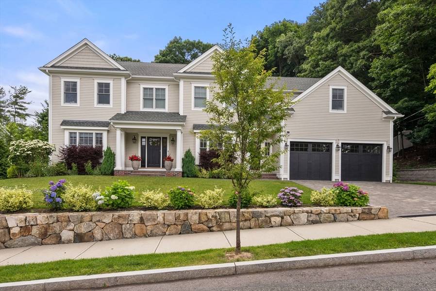 22 Ober Rd, Newton, MA 02459