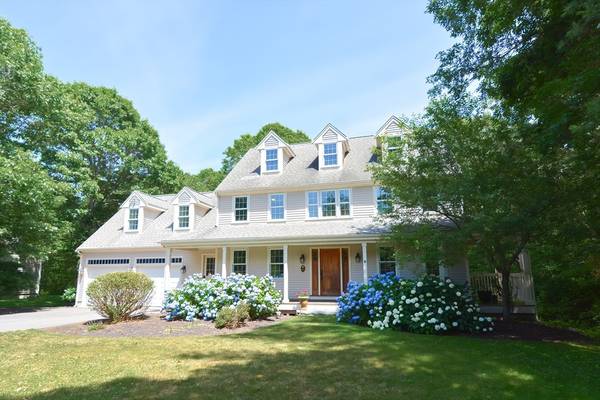 321 N Falmouth Hwy, Falmouth, MA 02556